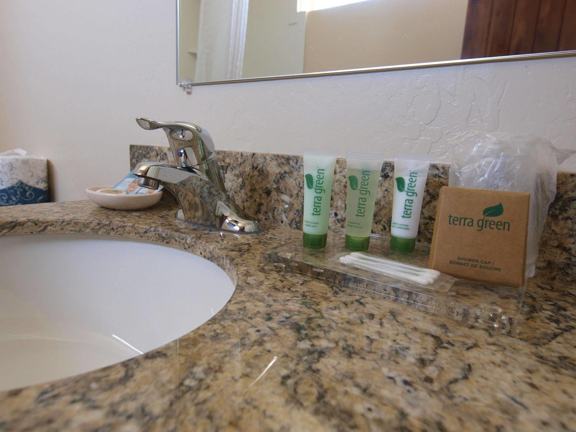 Cb&M Executive Suites Roosevelt Bagian luar foto