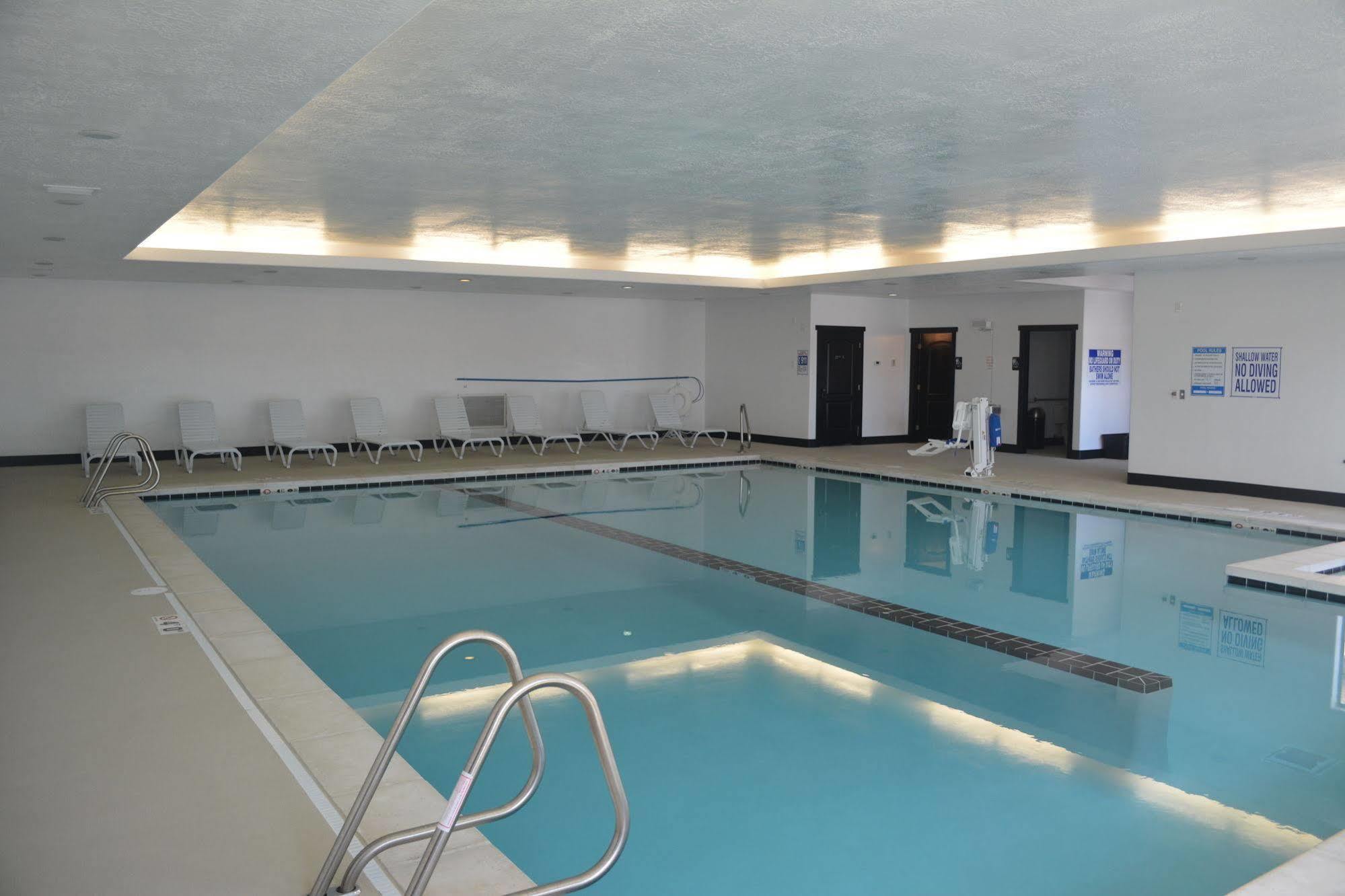 Cb&M Executive Suites Roosevelt Bagian luar foto